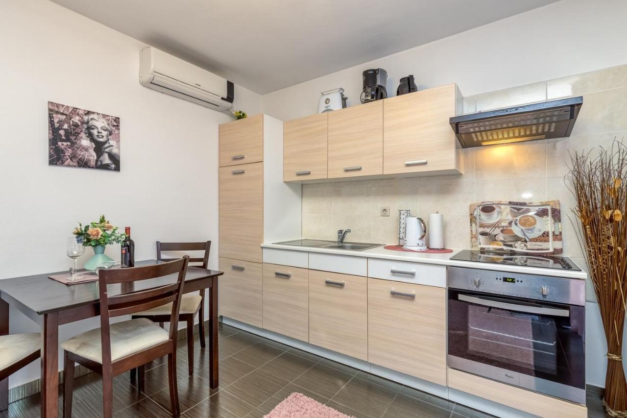 Apartments Kardumovic Kukci 外观 照片